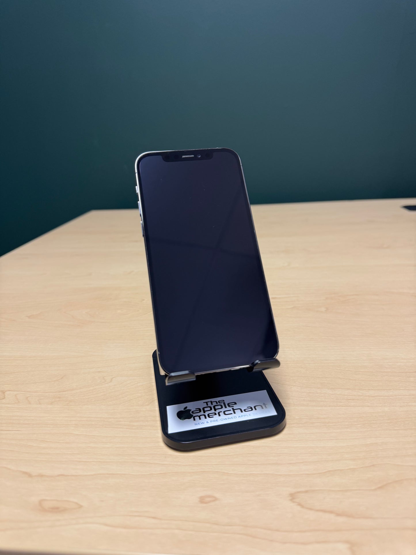 iPhone 12 Pro 128GB - Graphite (Pre-owned)