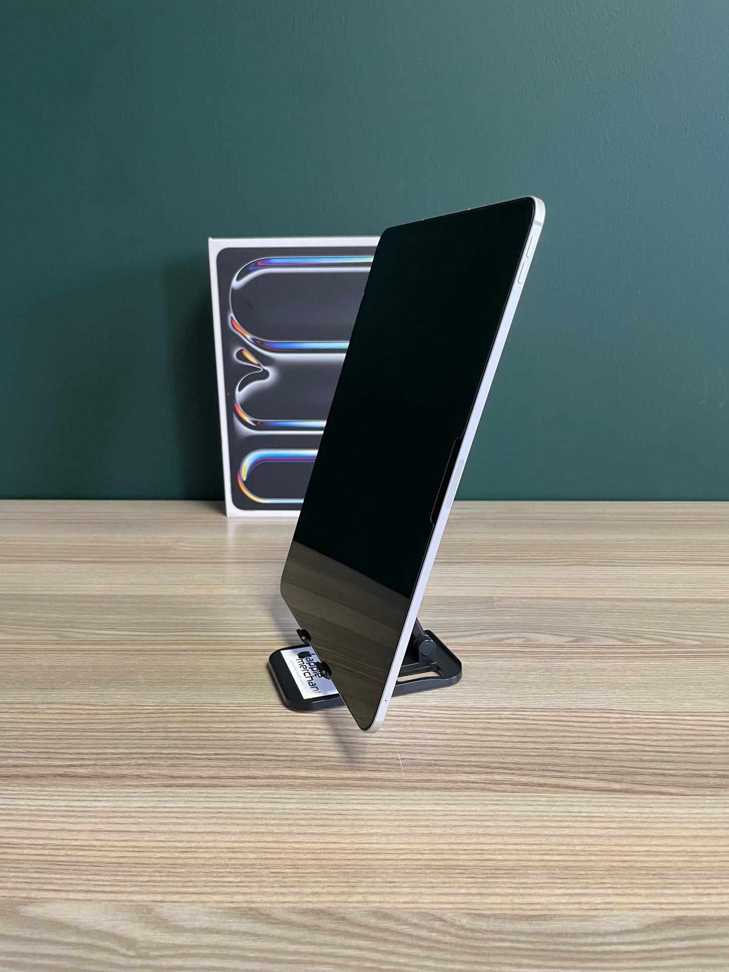 iPad Pro 13-inch M4 | Wi-Fi + Cellular | 512gb - Silver (Pre-owned)