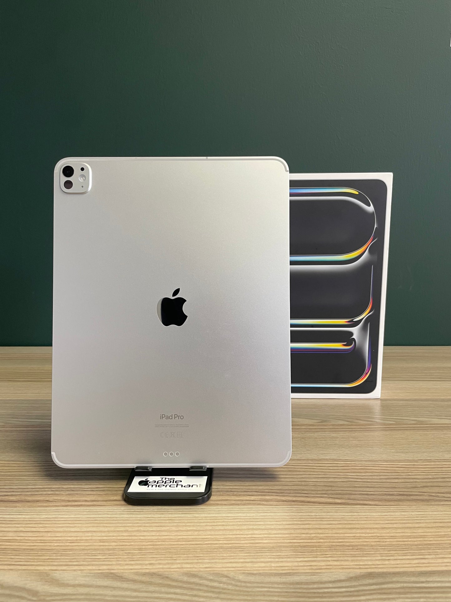 iPad Pro 13-inch M4 | Wi-Fi + Cellular | 512gb - Silver (Pre-owned)