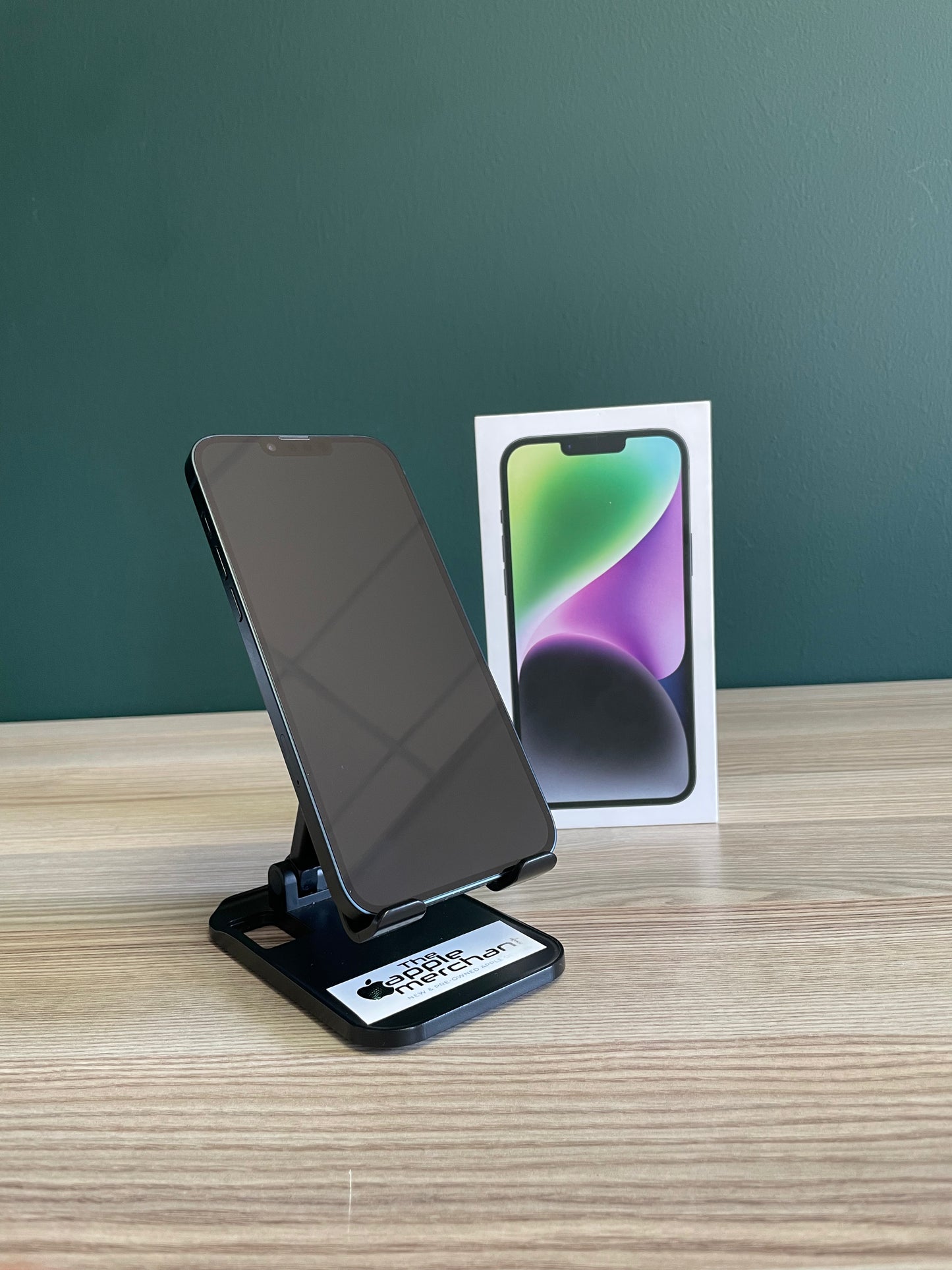 iPhone 14 Plus 128GB - Midnight (Pre-owned)