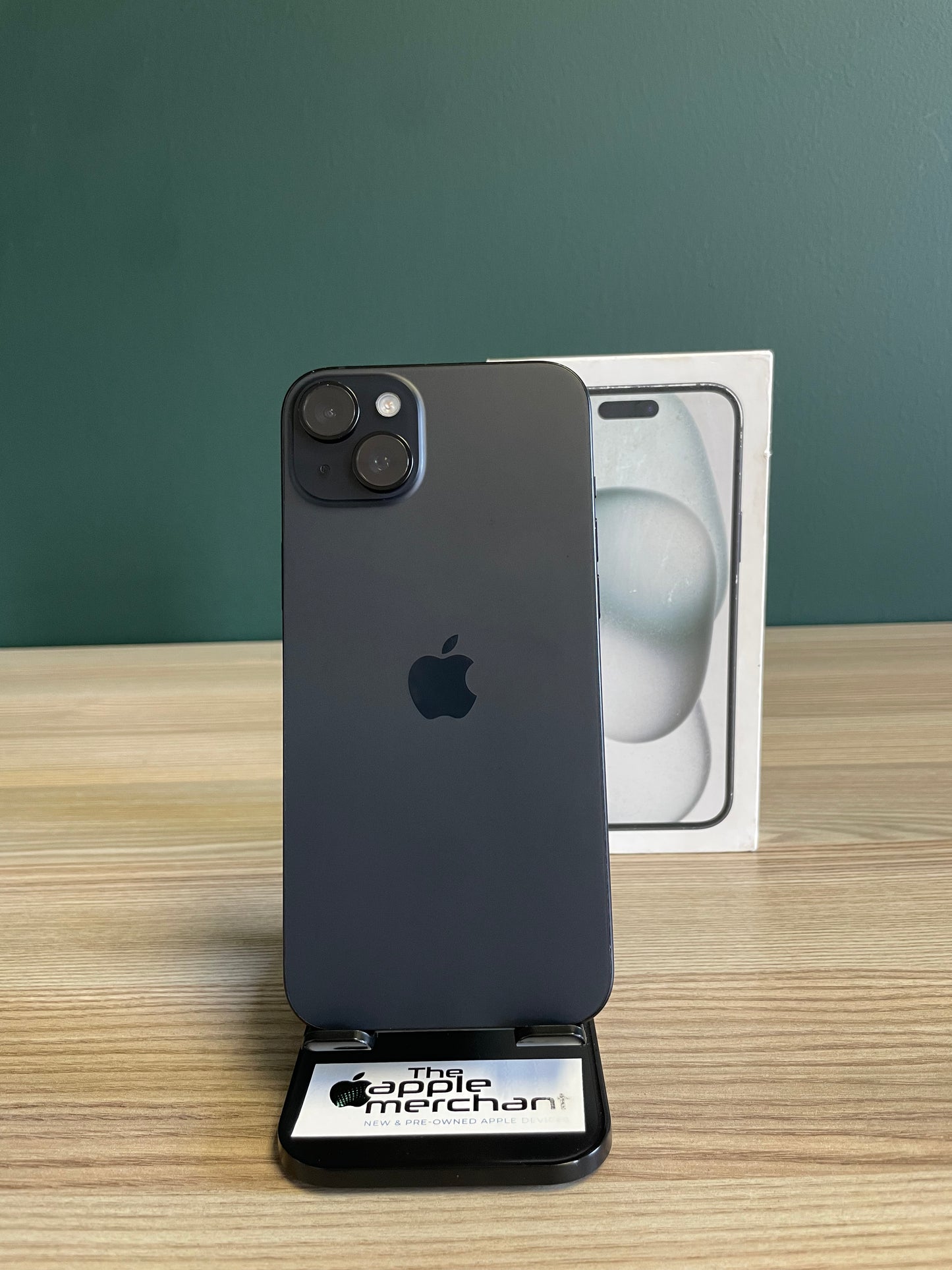 iPhone 15 Plus 256GB - Black (Pre-owned)