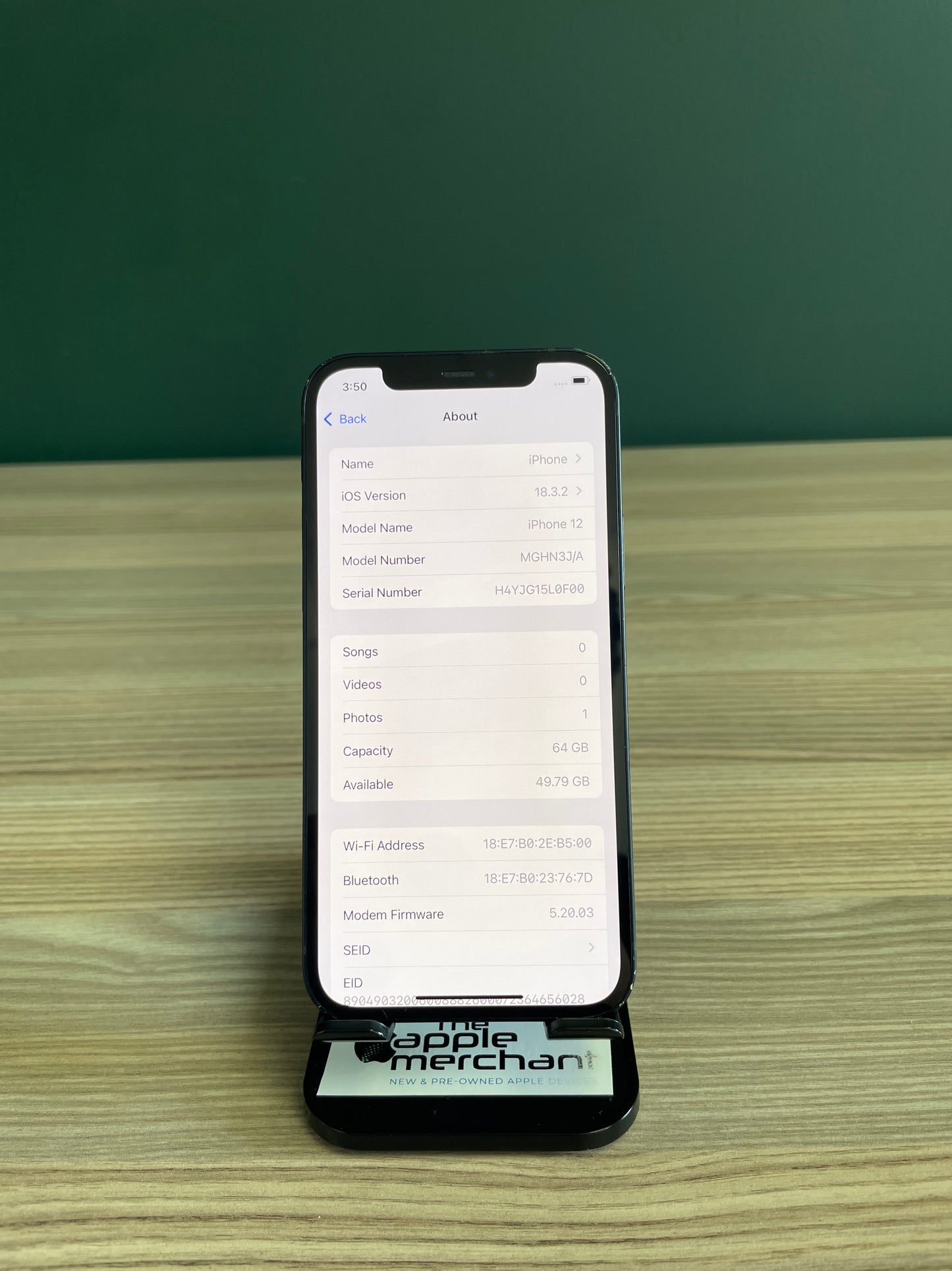 iPhone 12 64GB - Black (Pre-owned)
