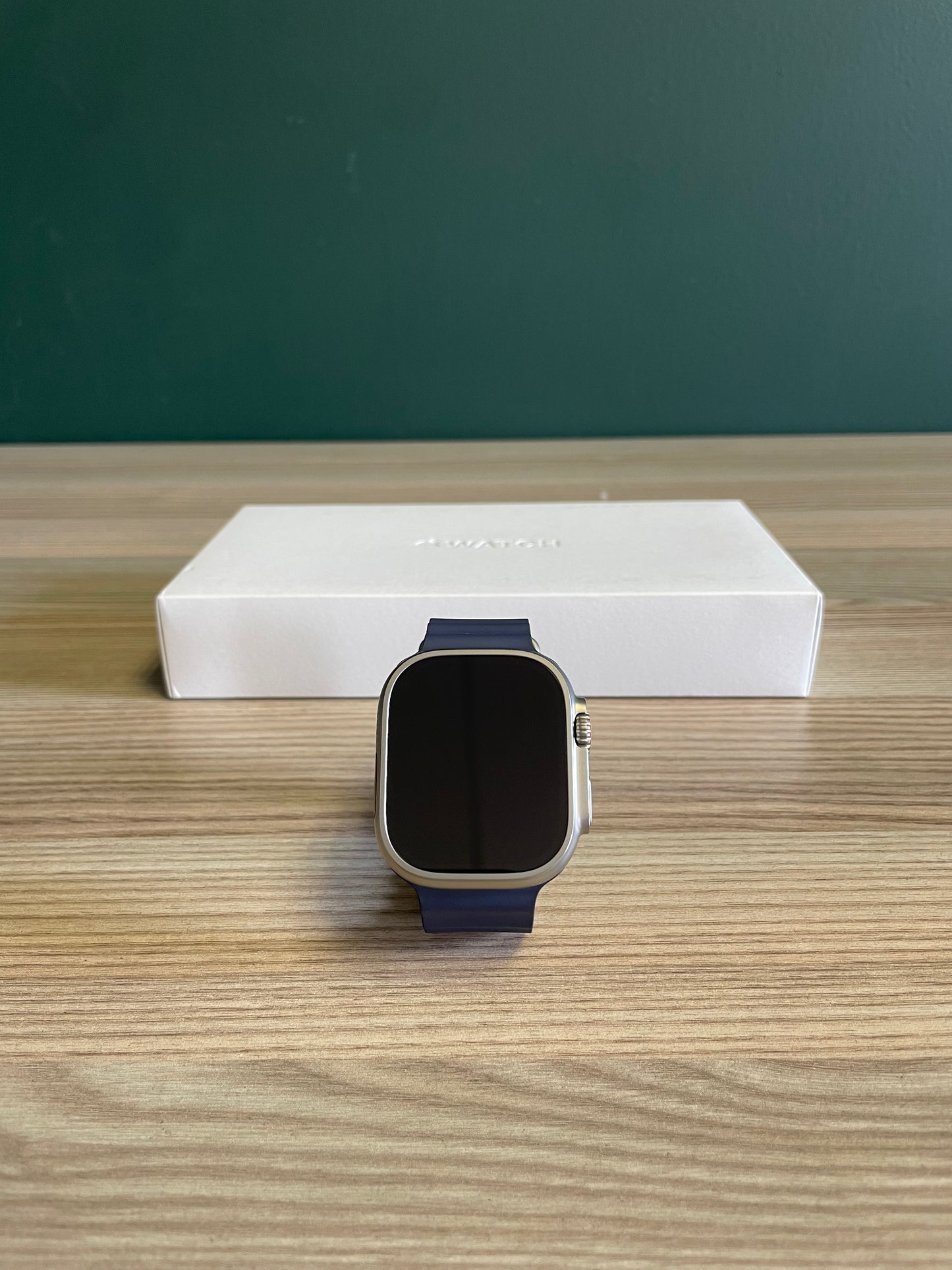 Apple Watch Ultra 2 Titanium Case With Navy Ocean Band (Pre-owned)