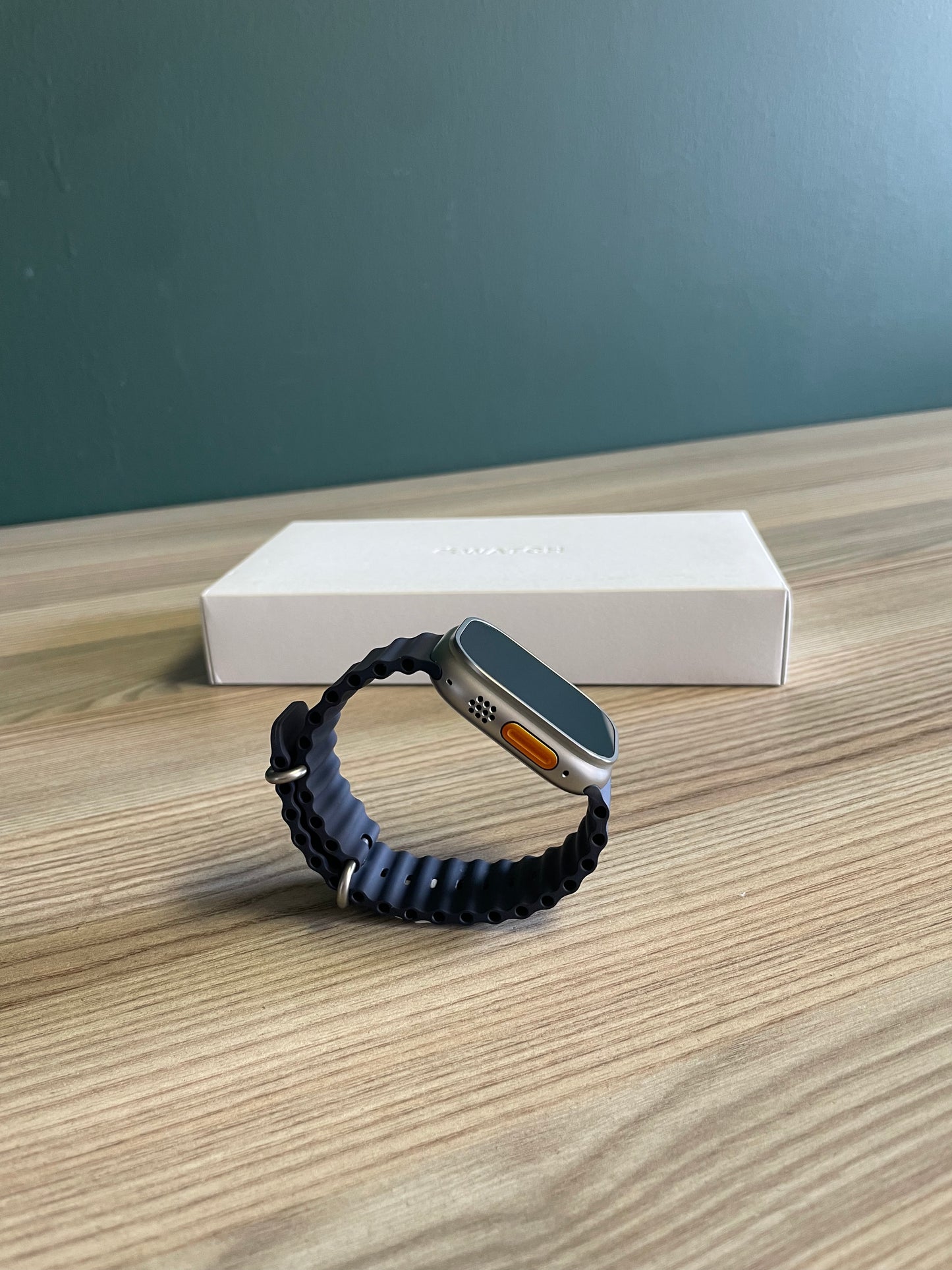 Apple Watch Ultra 2 Titanium Case With Navy Ocean Band (Pre-owned)