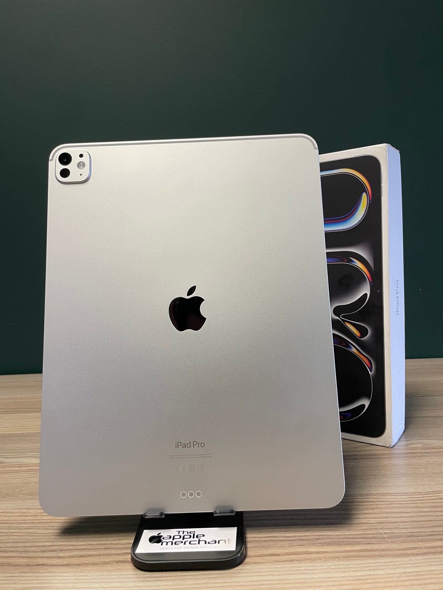 iPad Pro 13-inch M4 | Wi-Fi | 256gb - Silver (Pre-owned)