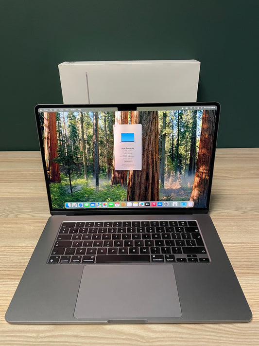 MacBook Air 15-inch | M2 Chip | 256GB - Space Grey (Pre-owned)