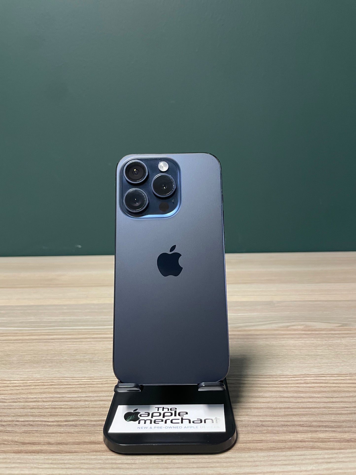 iPhone 15 Pro 256GB - Blue Titanium (Pre-owned)