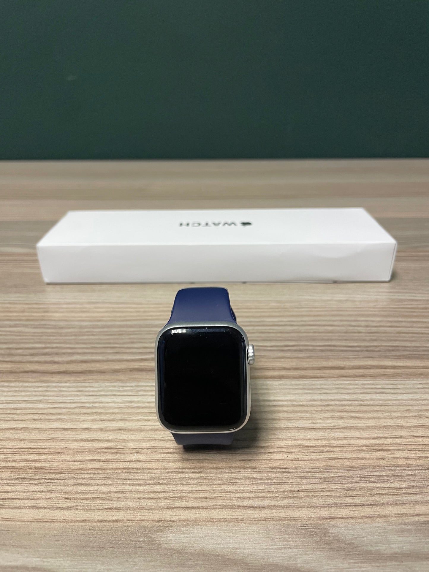 Apple Watch SE (2nd Gen) GPS - 40mm Silver (Pre-owned)