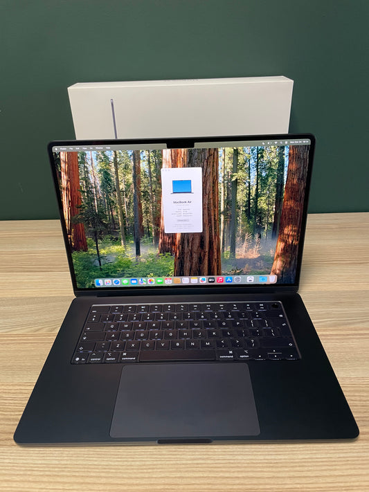 MacBook Air 15-inch | M4 Chip | 256GB | 16GB - Midnight (Pre-owned)