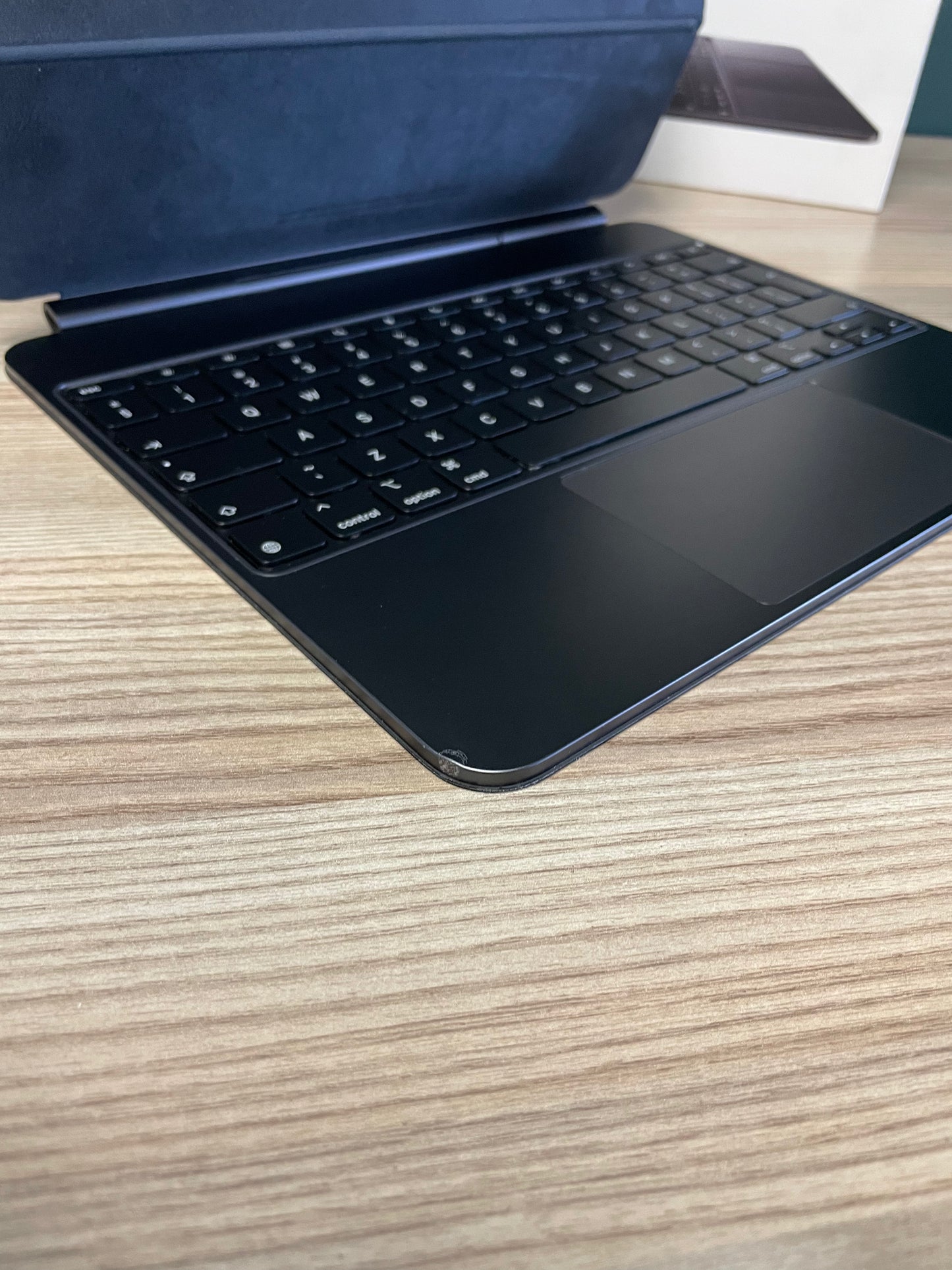 Magic Keyboard for iPad Pro 13-inch (M4) Black - (Pre-owned)