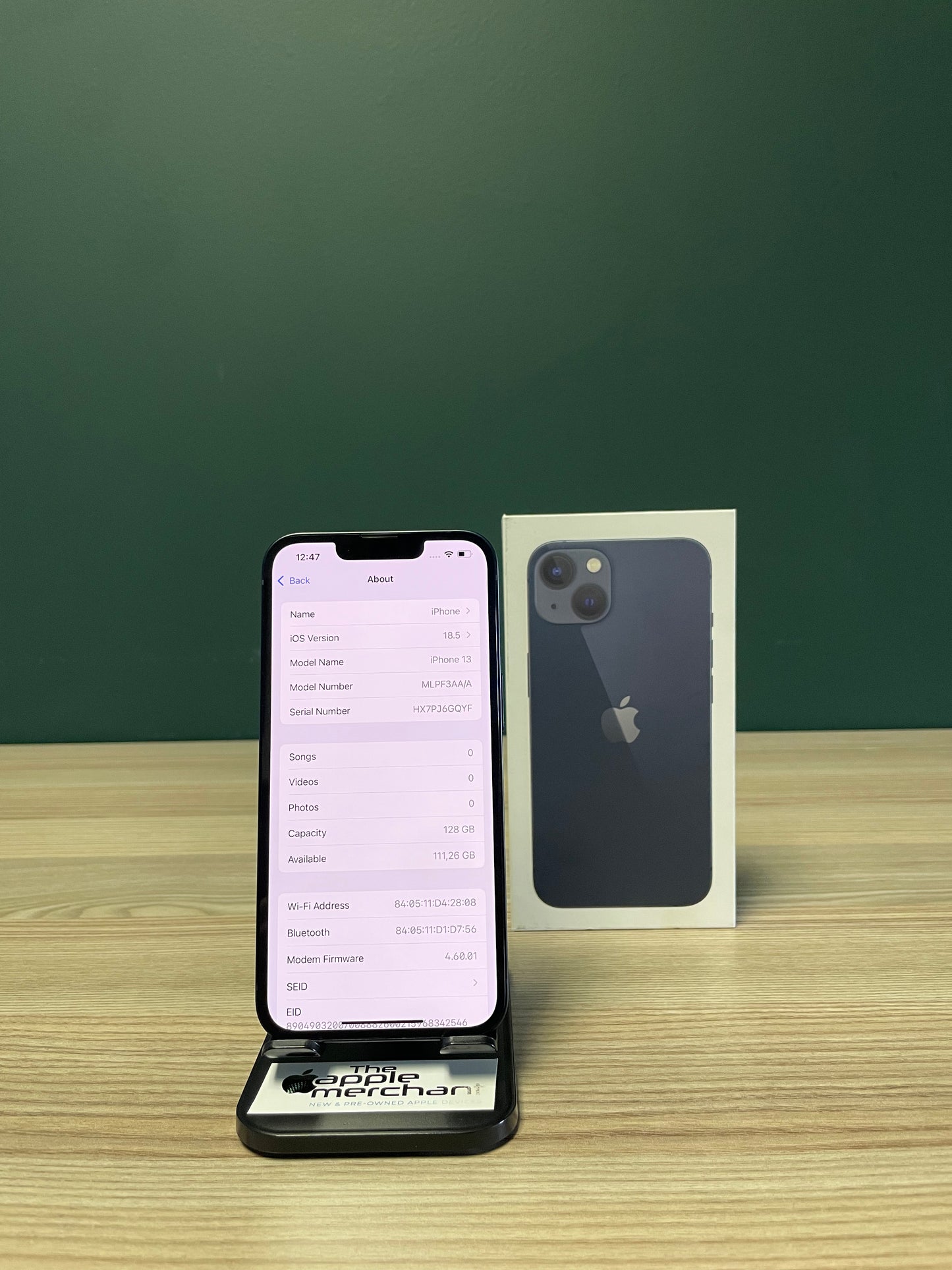 iPhone 13 128GB - Midnight (Pre-owned)