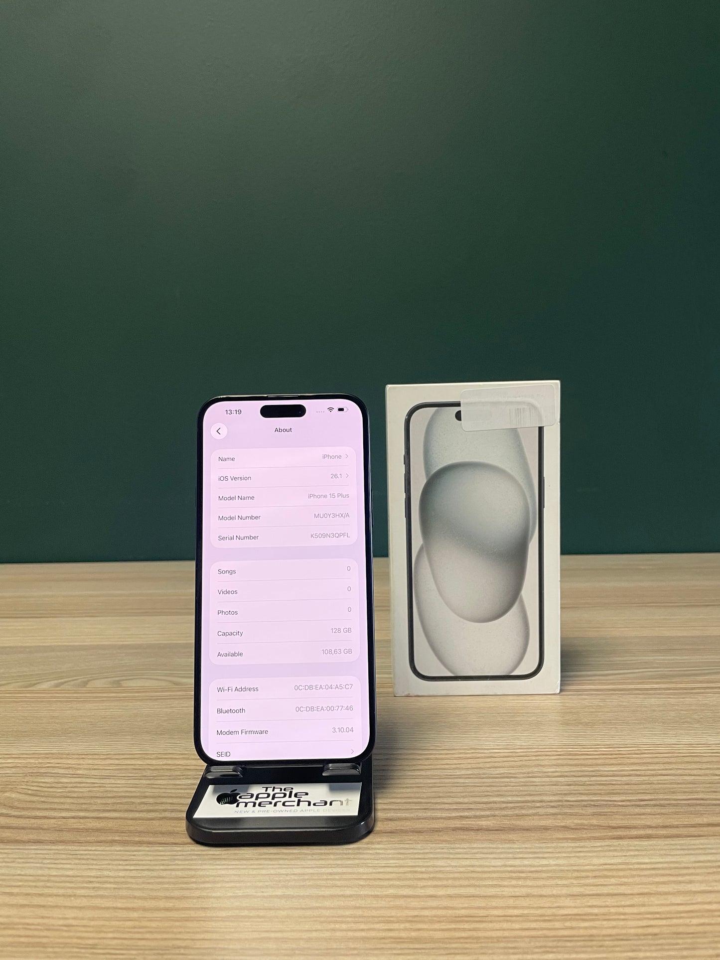 iPhone 15 Plus 128GB - Black (Pre-owned)