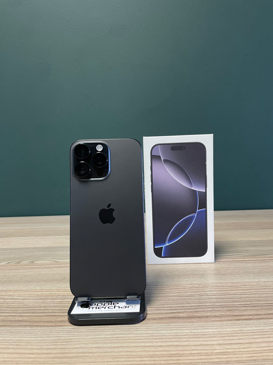 iPhone 16 Pro Max 256GB - Black Titanium (Pre-owned)