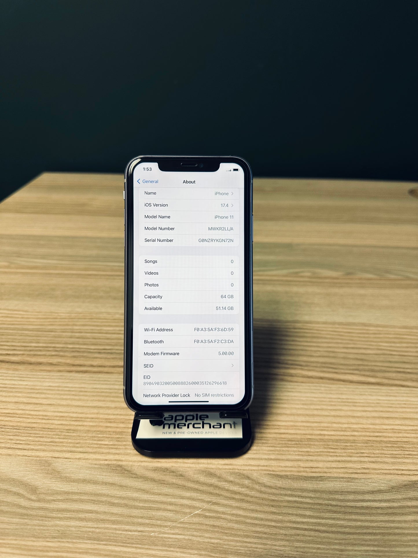iPhone 11 64GB - Purple (Pre-owned)