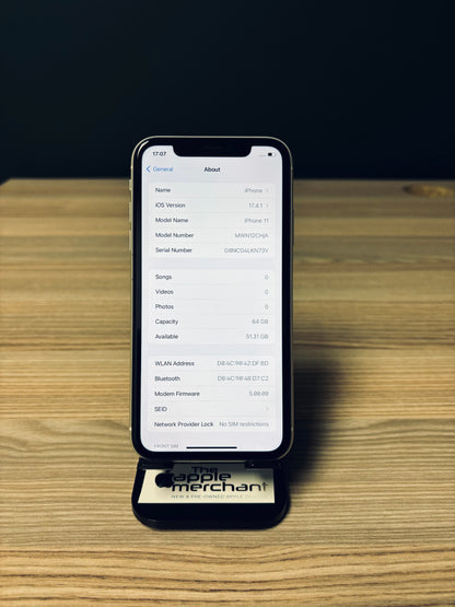 iPhone 11 64GB - White (Pre-owned)