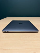 Load image into Gallery viewer, MacBook Air M1 - 256GB - Space Grey (Pre-owned)
