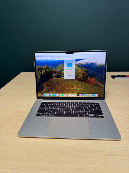 MacBook Air 15-inch | M3 Chip | 512GB - Starlight (Pre-owned)