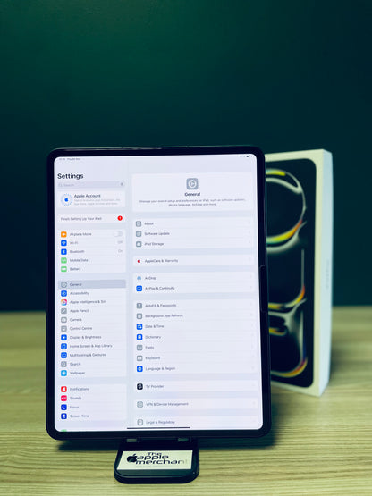 iPad Pro 13-inch M4 | Wi-Fi + Cellular | 256gb - Space Black (Pre-owned)