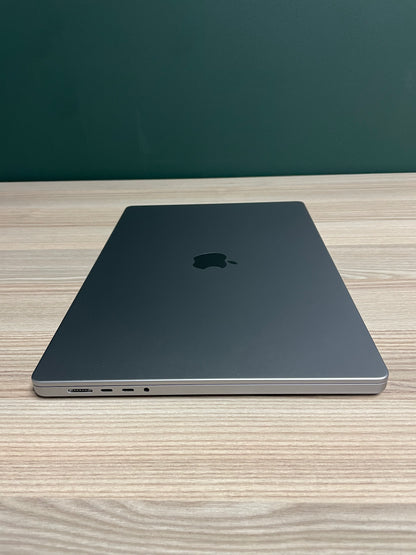 MacBook Pro 16-inch With M1 Max Chip 1TB - Space Grey (Pre-owned)