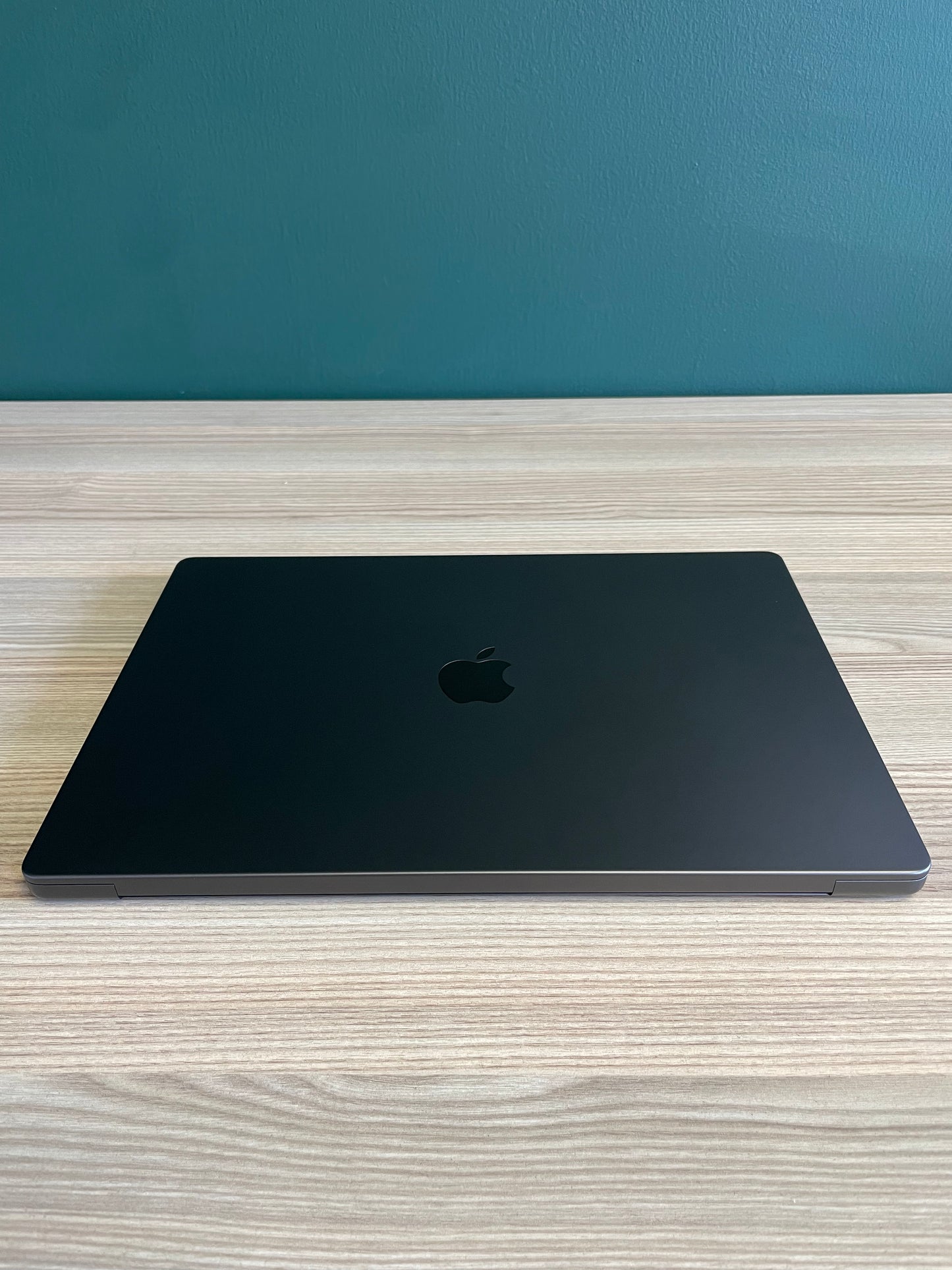 MacBook Pro 16-inch With M3 Pro Chip | 512GB - Space Black (Pre-owned)