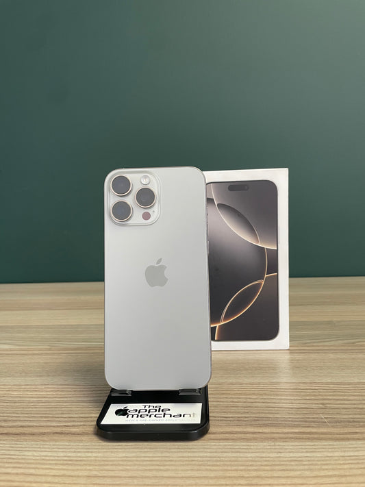 iPhone 16 Pro Max 256GB - Natural Titanium (Pre-owned)