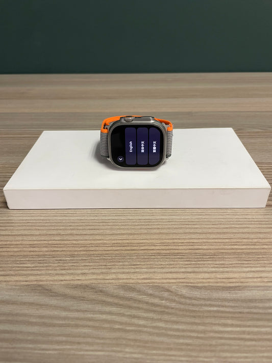 Apple Watch Ultra 2 Titanium Case With Trail Loop (Pre-owned)