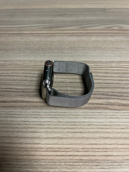 Apple Watch Series 9 GPS + Cellular - 41mm Silver Stainless Steel (Pre-owned)