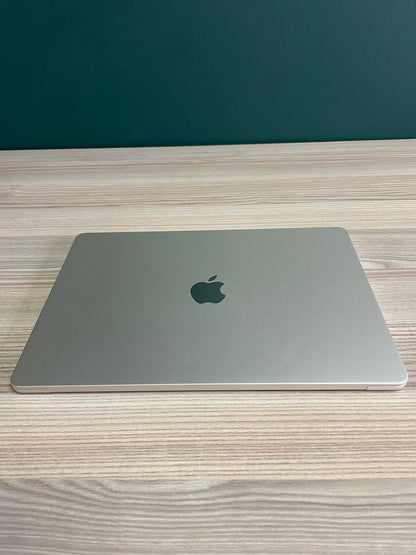MacBook Air 15-inch | M2 Chip | 512GB - Starlight (Pre-owned)