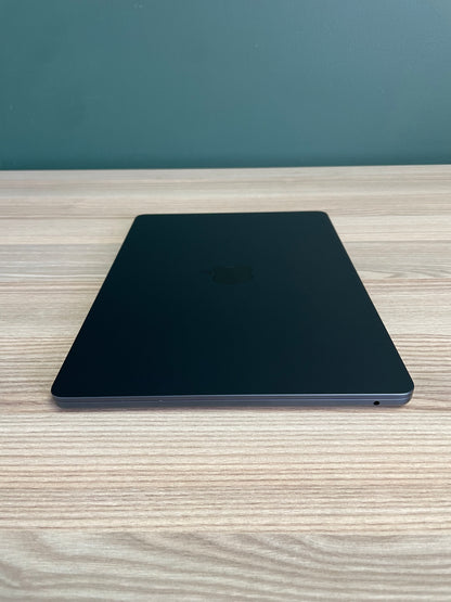 MacBook Air 13-inch | M4 Chip | 256GB | 16GB - Midnight (Pre-owned)