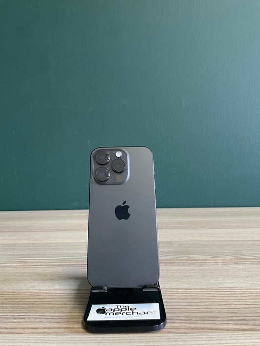 iPhone 15 Pro 256GB - Black Titanium (Pre-owned)