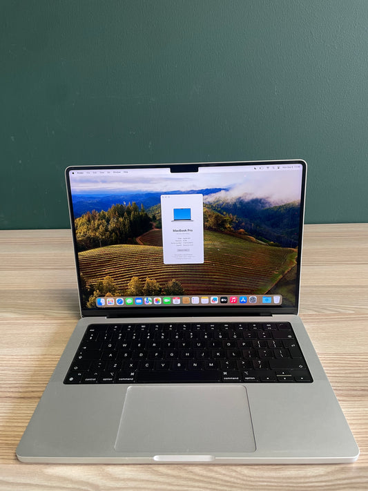 MacBook Pro 14-inch With M3 Chip 512GB - Silver (Pre-owned)