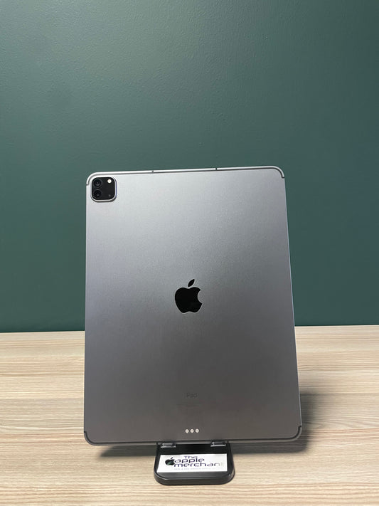iPad Pro 12.9-inch M1 | Wi-Fi + Cellular | 1TB + Logitech Keyboard - Space Grey (Pre-owned)