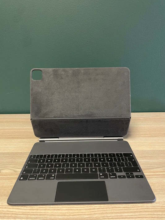 Magic Keyboard for iPad Pro 12.9-inch - (Pre-owned)