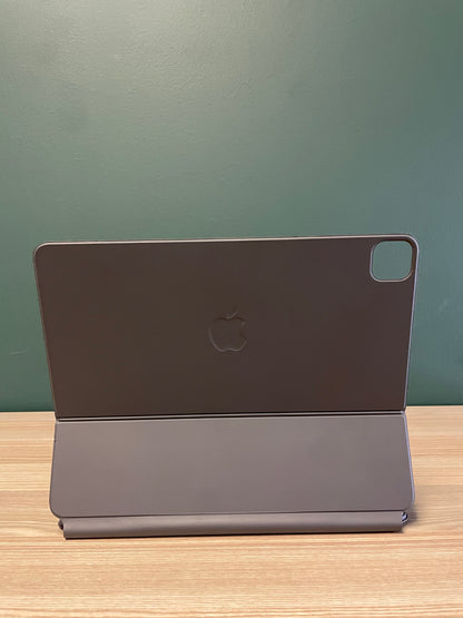 Magic Keyboard for iPad Pro 12.9-inch - (Pre-owned)