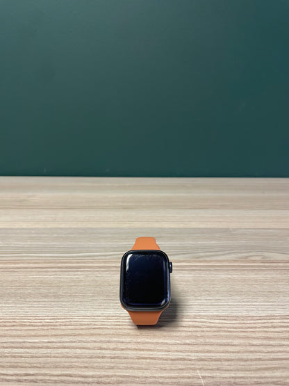 Apple Watch Series 9 GPS + Cellular - 41mm Midnight (Pre-owned)