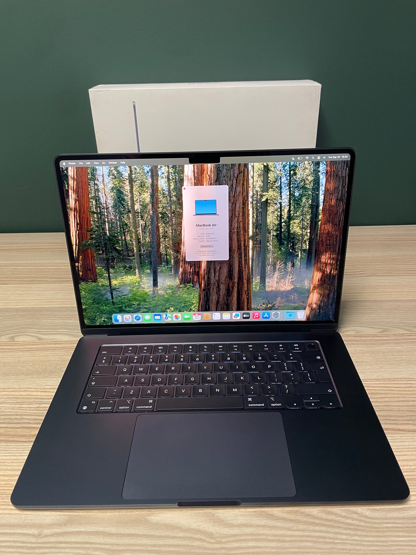 MacBook Air 15-inch | M3 Chip | 256GB - Midnight (Pre-owned)