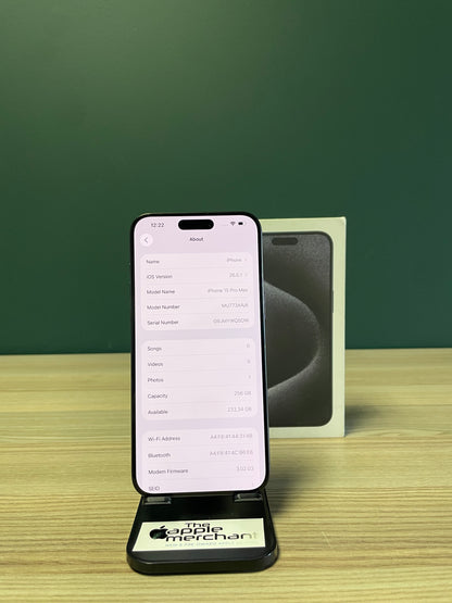 iPhone 15 Pro Max 256GB - Black Titanium (Pre-owned)