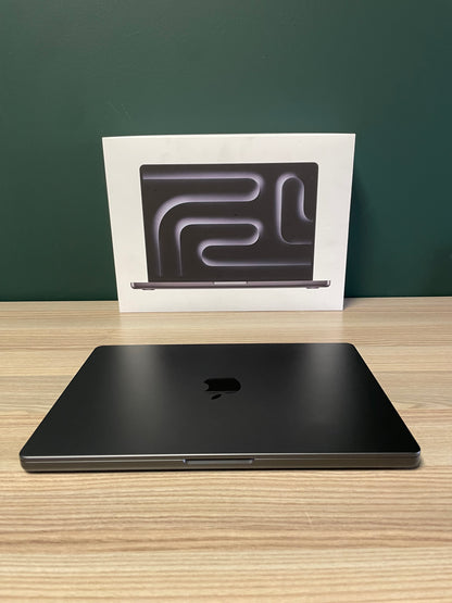 MacBook Pro 14-inch With M4 Chip 512GB | 16GB - Space Black (Pre-owned)