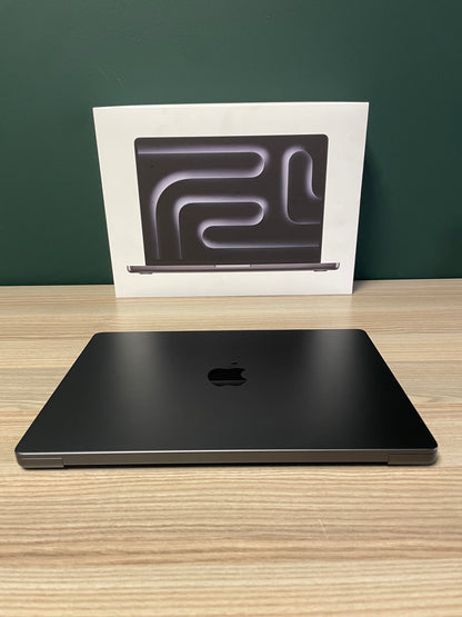 MacBook Pro 14-inch With M4 Chip 512GB | 16GB - Space Black (Pre-owned)