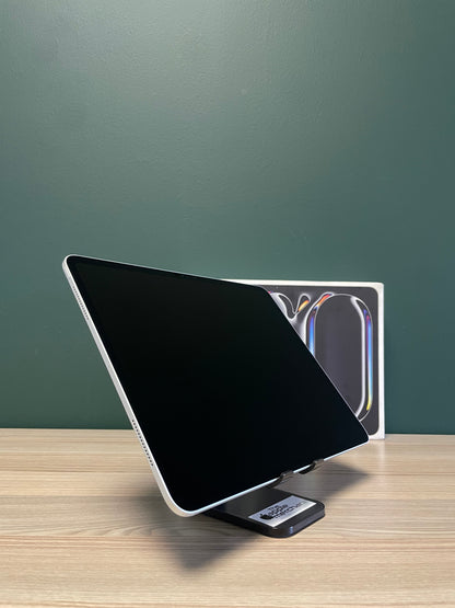 iPad Pro 13-inch M4 | Wi-Fi | 256gb - Silver (Pre-owned)