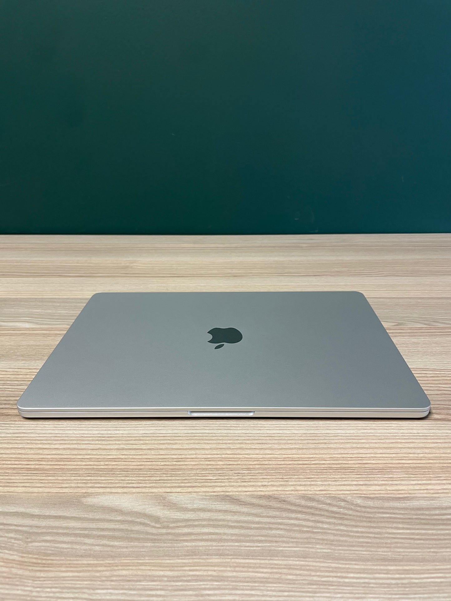 MacBook Air 15-inch | M3 Chip | 256GB - Silver (Pre-owned)