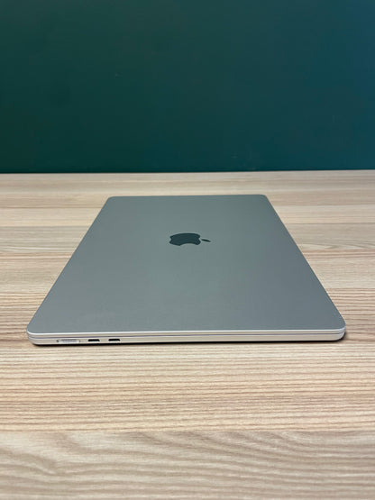 MacBook Air 15-inch | M3 Chip | 256GB - Silver (Pre-owned)