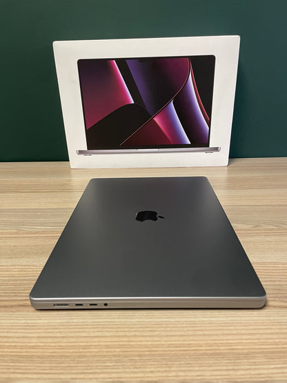 MacBook Pro 16-inch With M2 Pro Chip 1TB - Space Grey (Pre-owned)