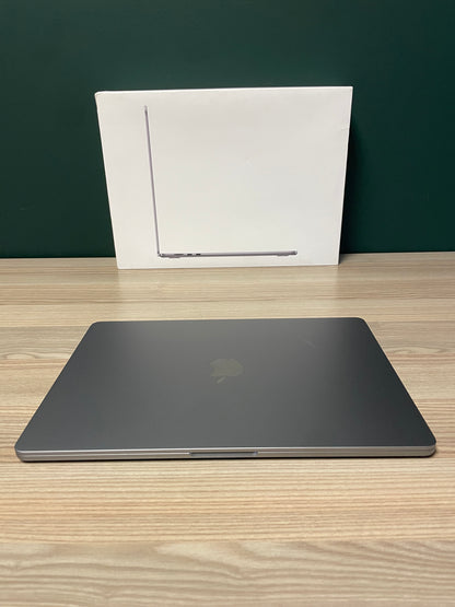MacBook Air 15-inch | M2 Chip | 256GB - Space Grey (Pre-owned)