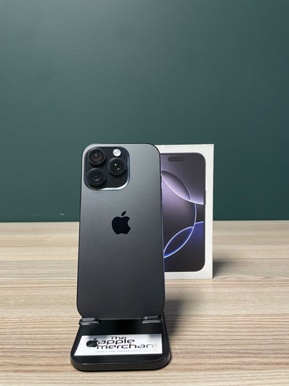iPhone 16 Pro 128GB - Black Titanium (Pre-owned)