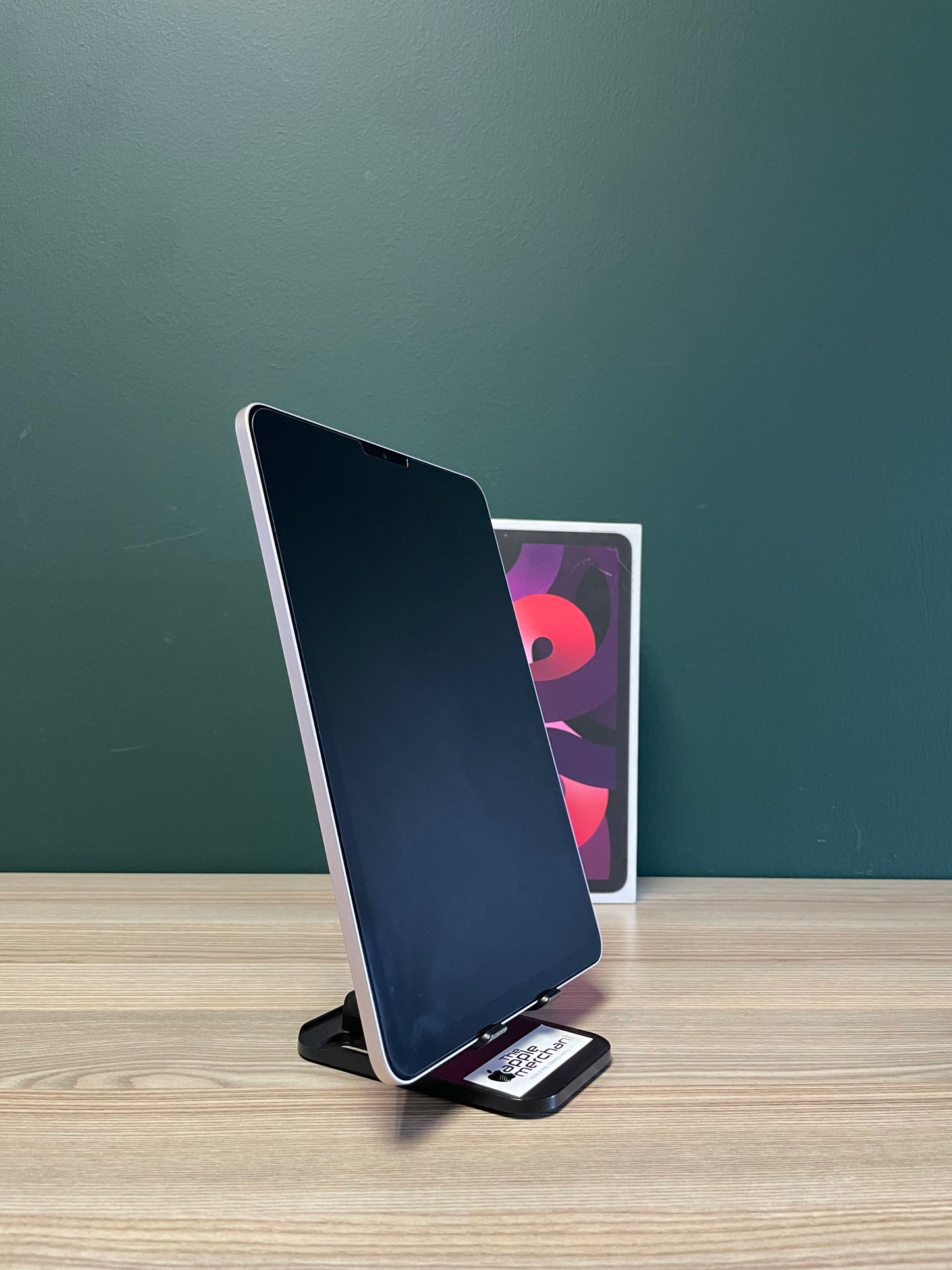 iPad Air 5th Gen M1 | 64GB | WiFi - Pink (Pre-owned)