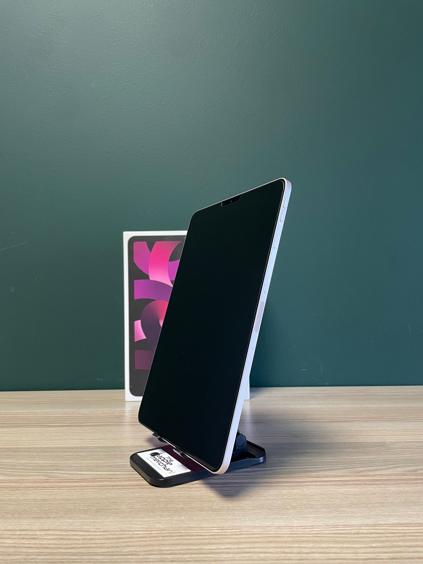 iPad Air 5th Gen M1 | 64GB | WiFi - Pink (Pre-owned)