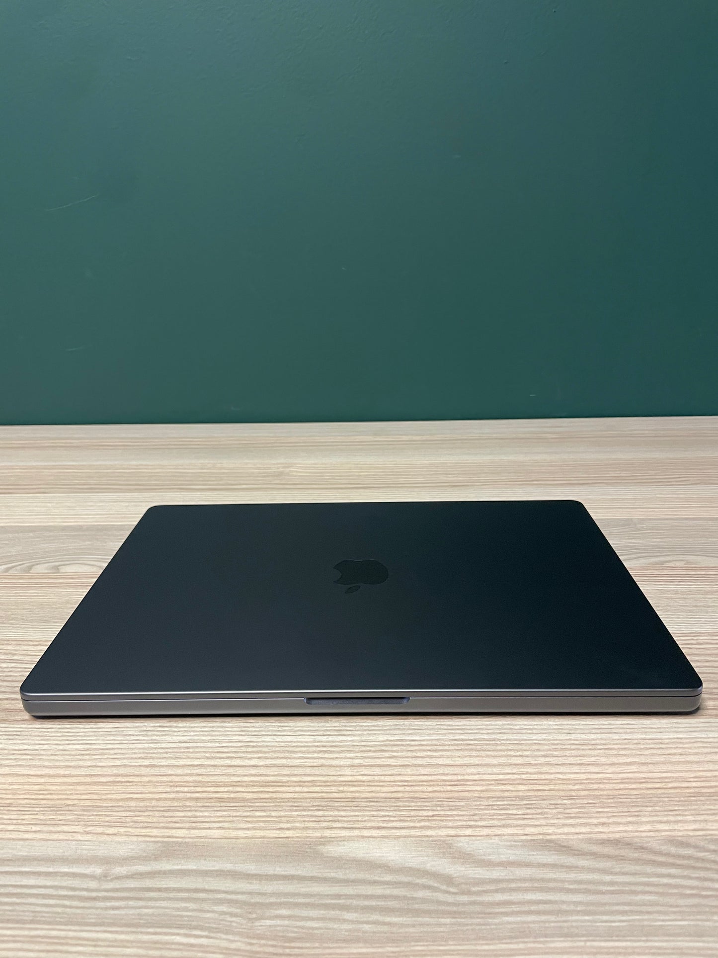 MacBook Pro 16-inch With M3 Pro Chip 36GB | 512GB - Space Black (Pre-owned)