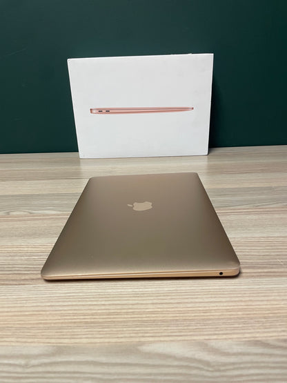 MacBook Air M1 - 256GB - Gold (Pre-owned)
