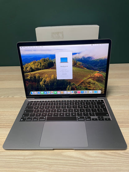 MacBook Air M1 - 256GB - Space Grey (Pre-owned)